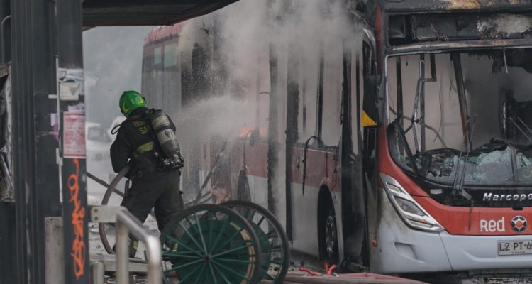 Chofer de bus quemado