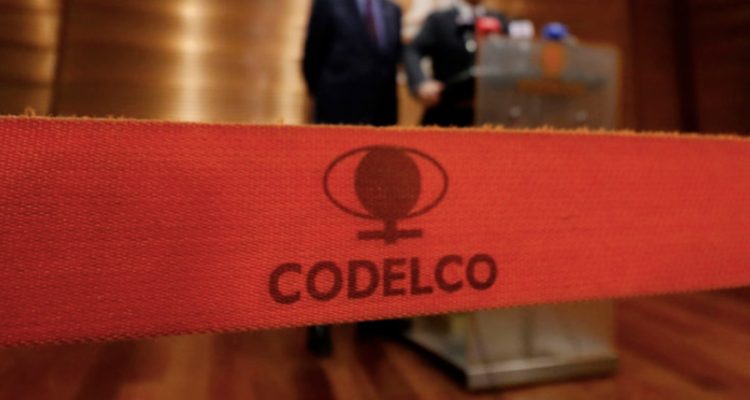 Codelco confirma que dos vicepresidentes dejarán la estatal