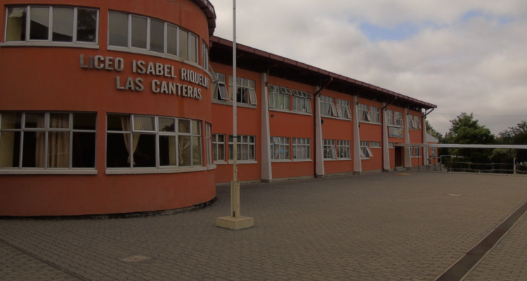 Liceo en Quilleco sufre millonario robo: suspenden clases en establecimiento por daños