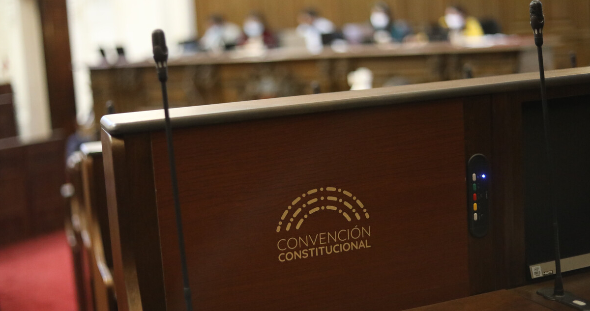 Convención vota esta semana derecho a propiedad marcada por discusión sobre los fondos de pensiones