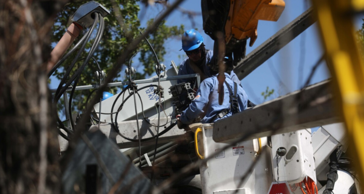 Corte de luz en provincia de Arauco y Lota