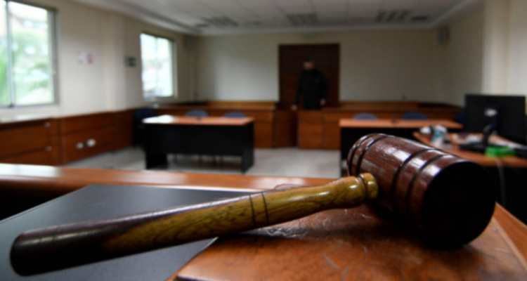 Corte Suprema acoge demanda por despido injustificado de 12 profesores de colegio en Osorno