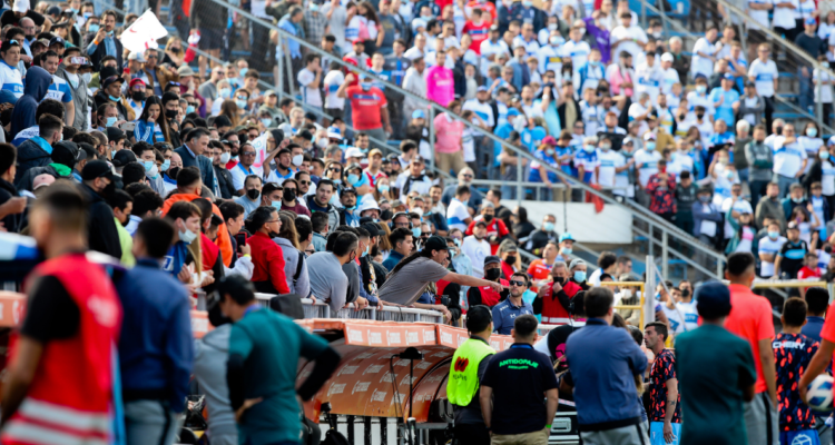 Incidentes en partido entre Católica y Colo Colo