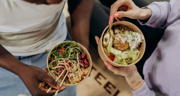 Dieta de la Longevidad: proponen 3 cambios claves en la dieta para vivir más