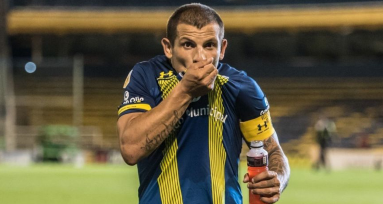 Emiliano Vecchio jugando por Rosario Central.