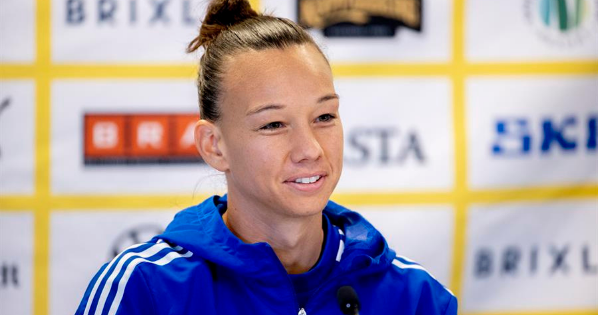 Christiane Endler tras lograr la Champions