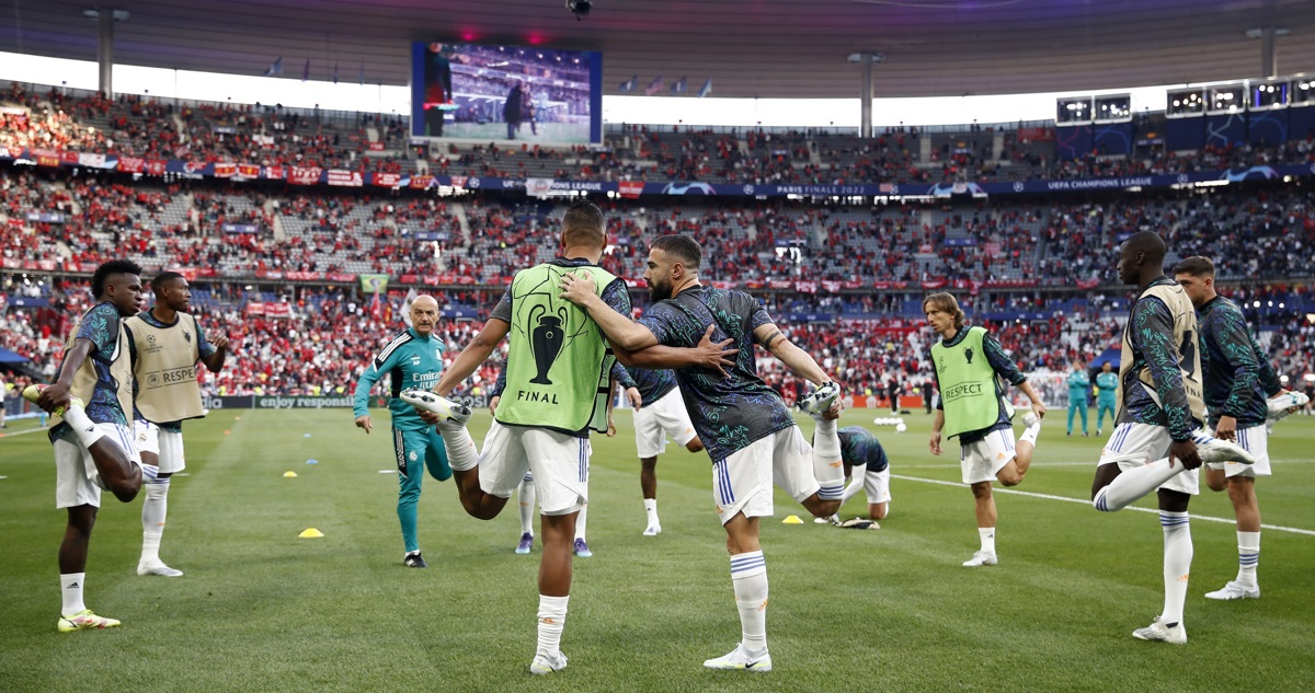 La final de Champions League se postergó varios minutos.