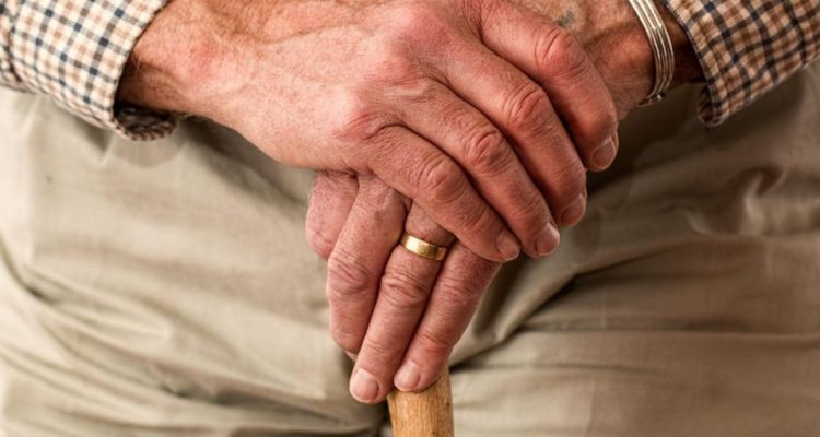 Fondo para adultos mayores