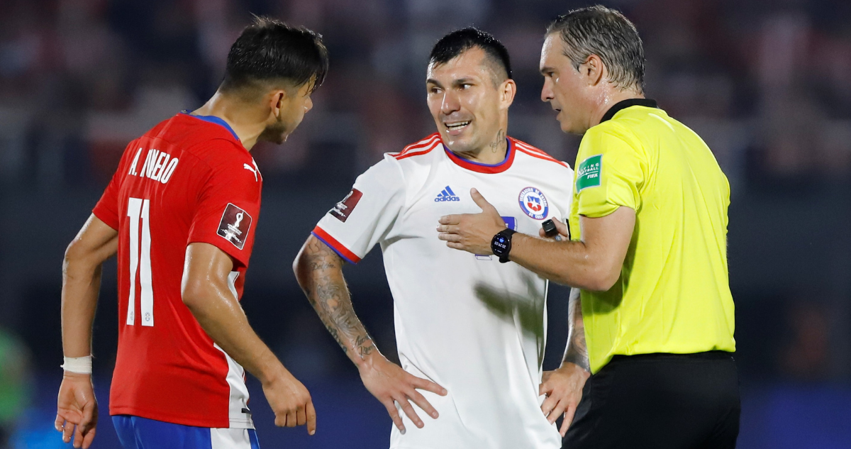 Gary Medel aplaudió arribo de Eduardo Berizzo a La Roja.