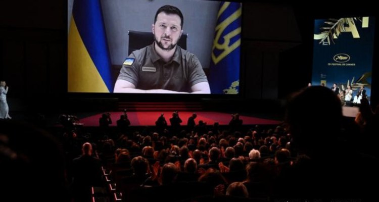 Zelenski reconoce que situación en el Donbás es difícil por guerra en Ucrania.