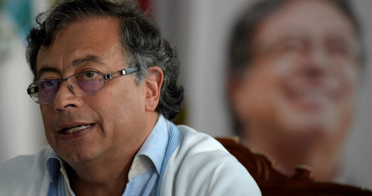 Gustavo Petro: el candidato opositor de izquierda en Colombia que inquieta al ejército
