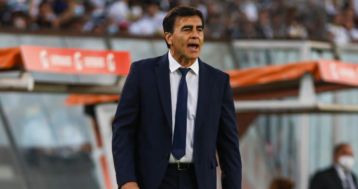 Gustavo Quinteros ya fue contactado desde La Roja.