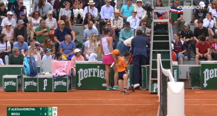 Irina Begu tuvo un arranque de furia en Roland Garros.