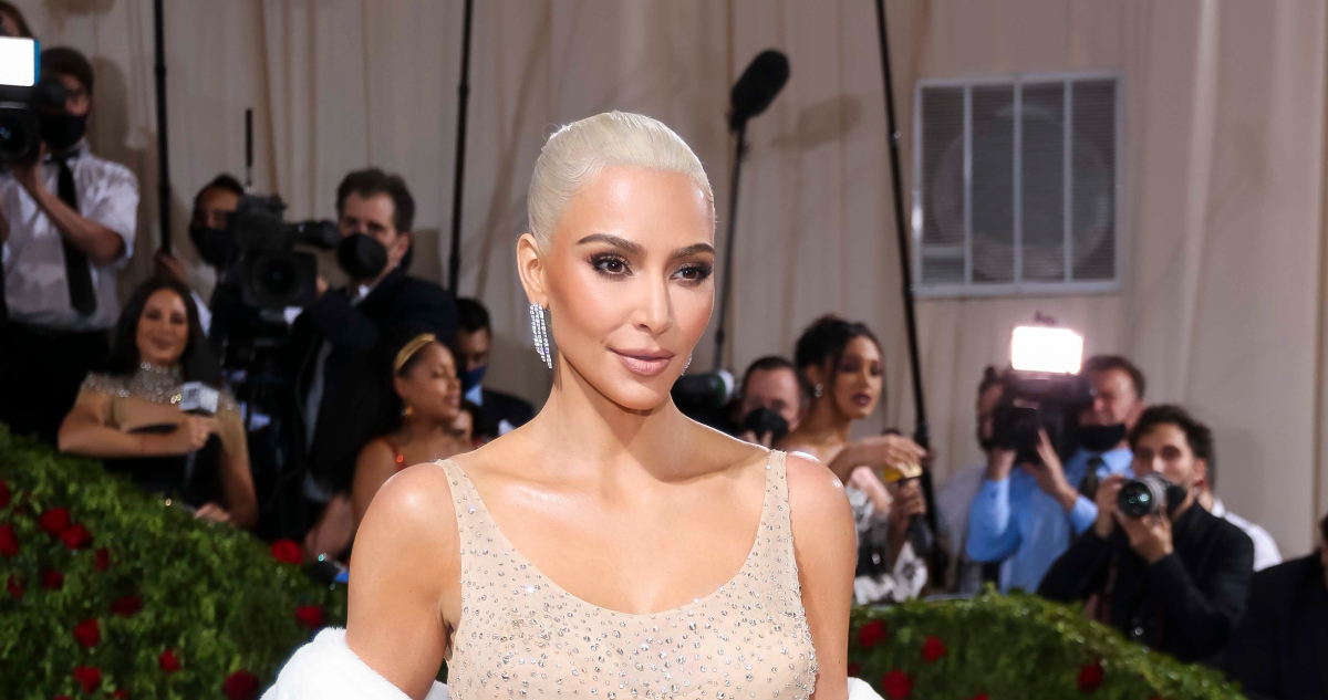 Kim Kardashian usa icónico vestido de Marilyn Monroe en MET Gala