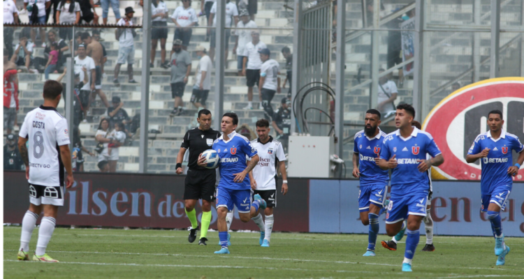 La U y Colo Colo en el primer Superclásico del año.
