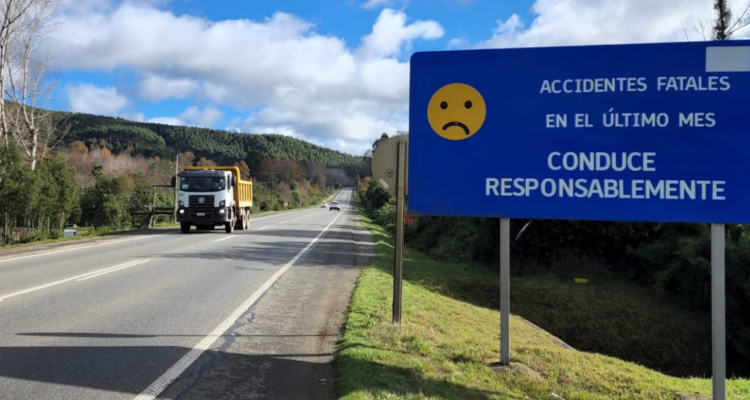 Confirman vías para Valdivia tras 5 accidentes fatales