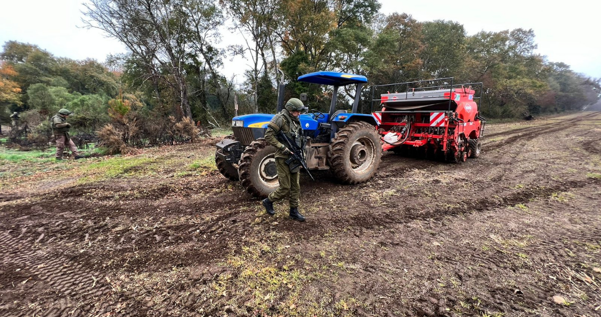 Con apoyo de drones y vehículos blindados: frustran ataque incendiario a equipo agrícola en Victoria