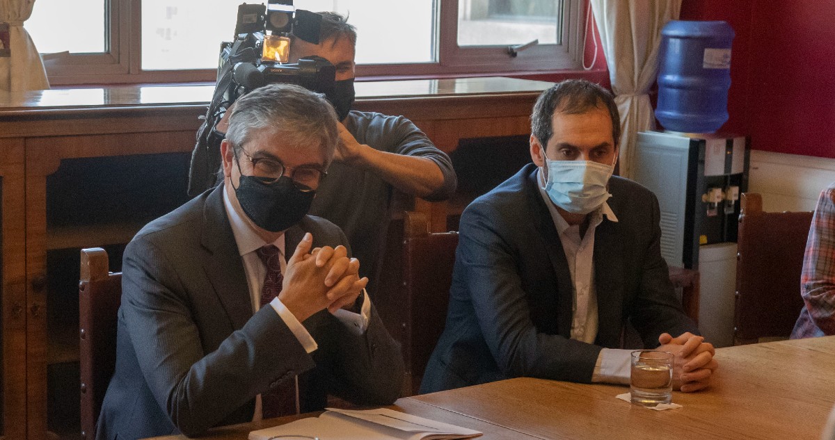 Gobierno remarca que desaceleración de actividad económica es moderada, pero que se agudizaría