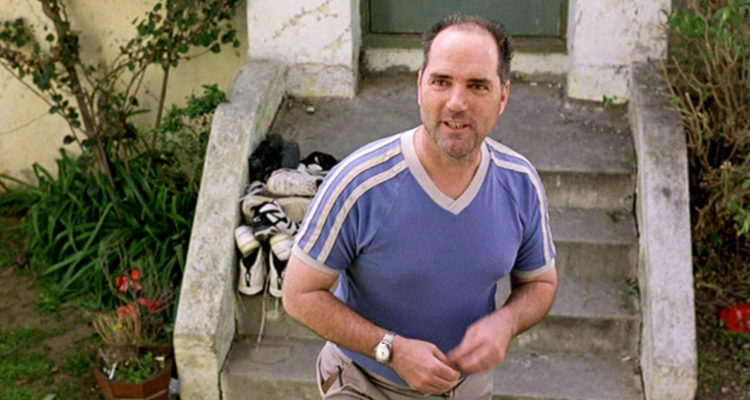 El actor Jack Kehler interpretando a Marty en El Gran Lebowski.