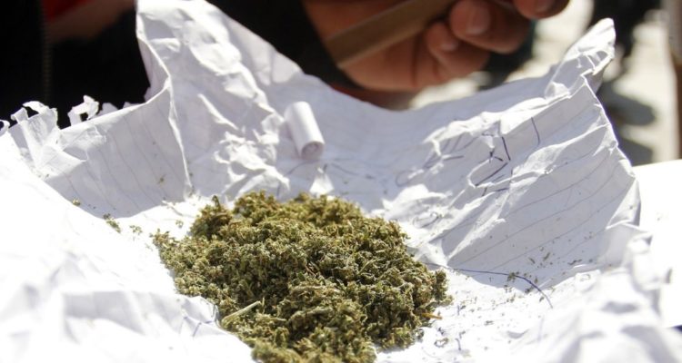 Menor marihuana colegio