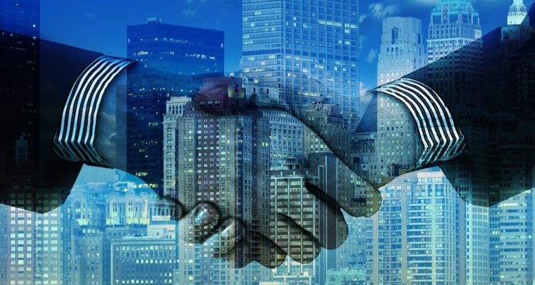 “Pandemia de desigualdad”: Los más ricos del mundo aumentaron sus fortunas durante crisis del covid