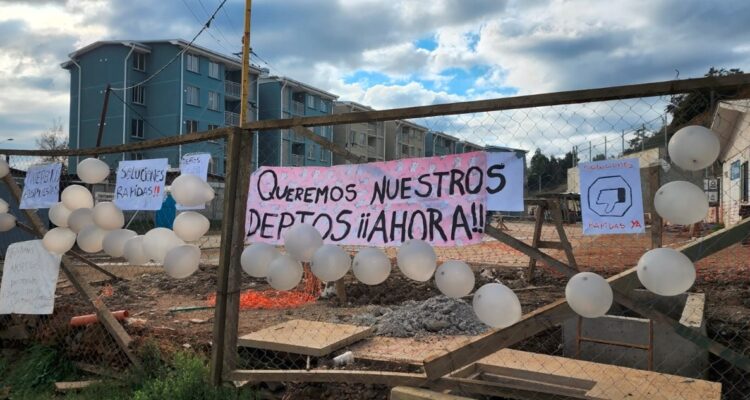 Conjunto Habitacional Los Jazmines