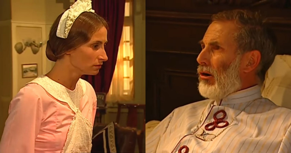 Una de las escenas eliminadas de la teleserie Pampa Ilusión, donde se ve a la asesora del hogar enojada mientras que el villano de la ficción llama a su hijo.