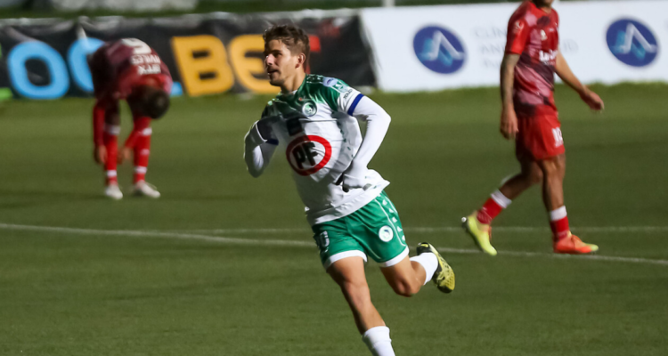 Seremi de Salud cambia emergencia ambiental para realizar partido en Puerto Montt.