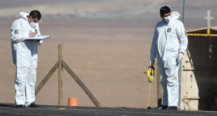 Violento asalto en peaje de la Ruta 5 Norte termina con 4 vehículos incendiados