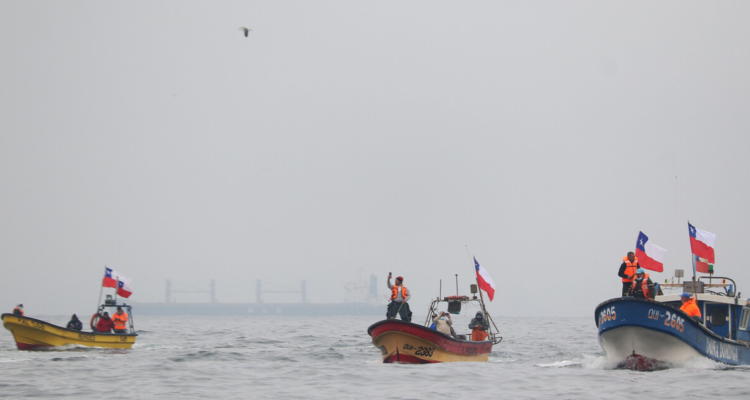 Tres semanas de desaparición llevan pescadores de Lebu