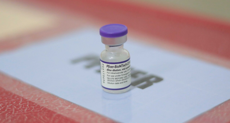 vacuna-pfizer-lactantes-menores-de-edad