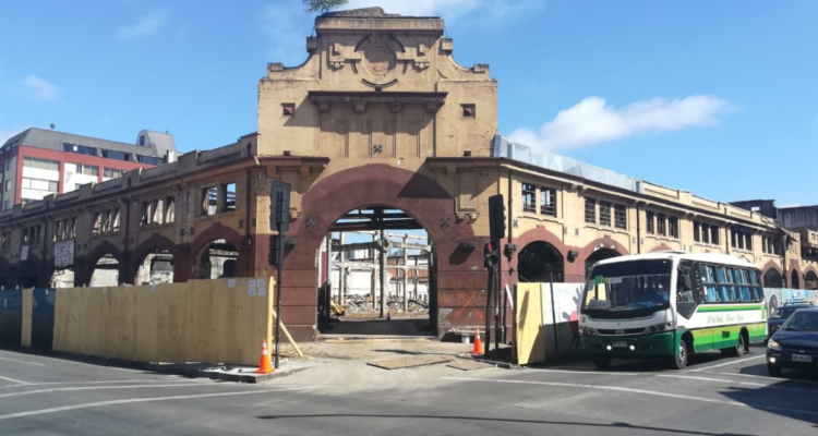 Reconstrucción Mercado Municipal de Temuco no supera el 50%