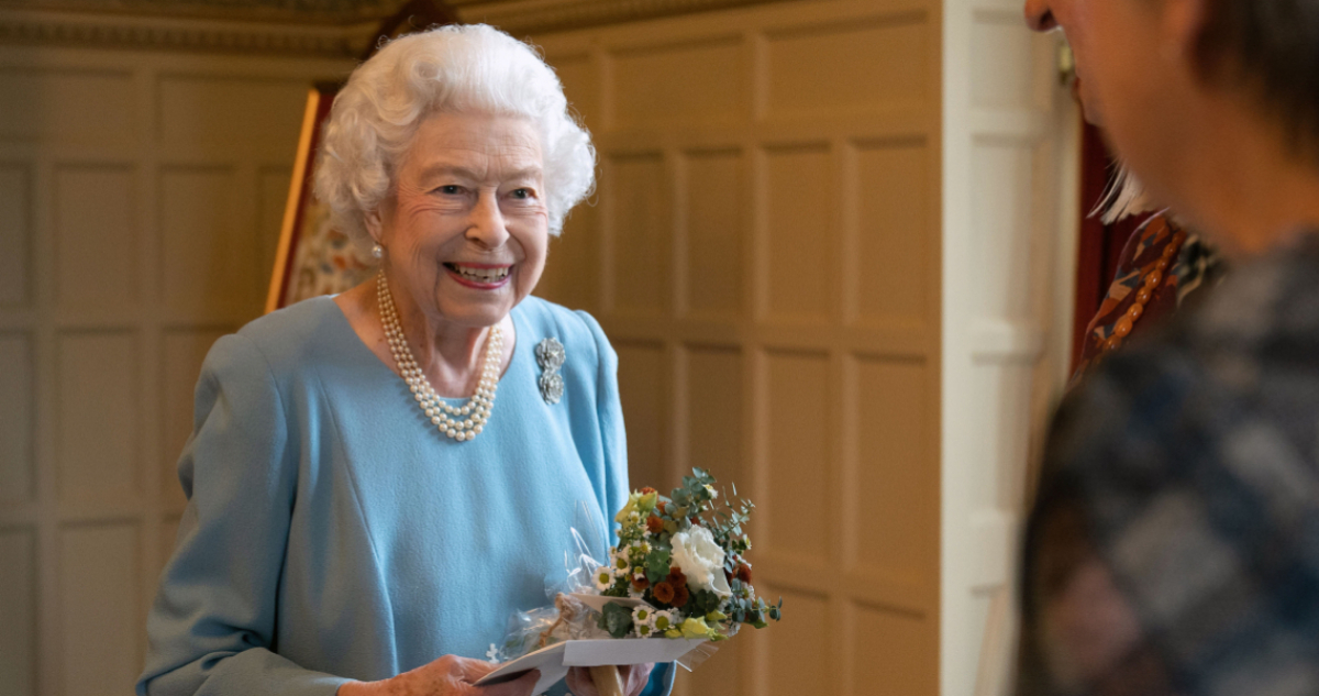 Reina Isabel II