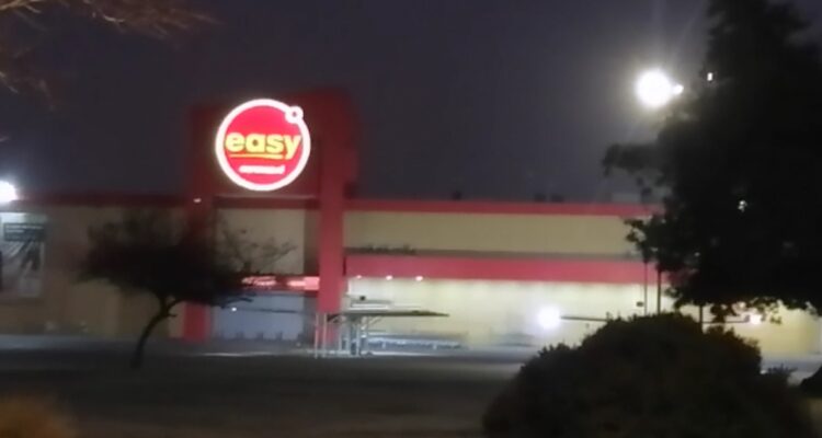 Investigan intento de robo a caja fuerte de tienda de materiales de construcción en Maipú