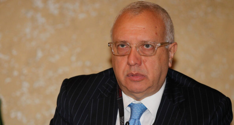 La arremetida de Álvaro Saieh para continuar construcción de lujoso hotel en Viña del Mar