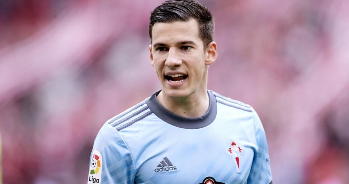 Santi Mina