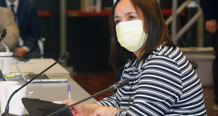 Senadora Aravena pide Estado de Excepción tras ataque al INIA
