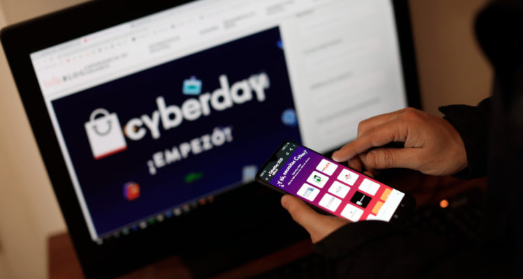 Sernac monitoreará comportamientos y precios de las empresas que participen del Cyber Day 2022