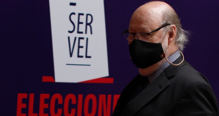 Director del Servel asistirá el martes al Congreso para explicar masiva filtración de datos privados