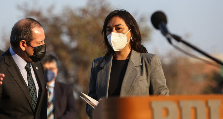 Ministra Siches lamenta muerte de trabajador mapuche: No existe justificación para esta violencia