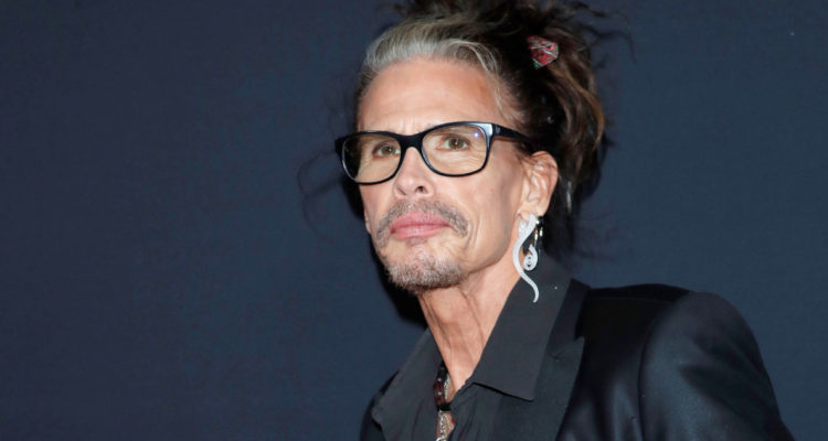 Steven Tyler ingresa a rehabilitación