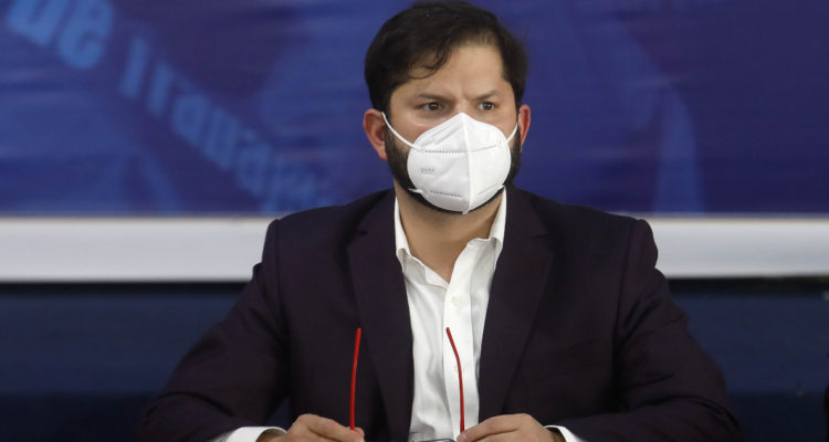 Sube desaprobación a la gestión del presidente Gabriel Boric
