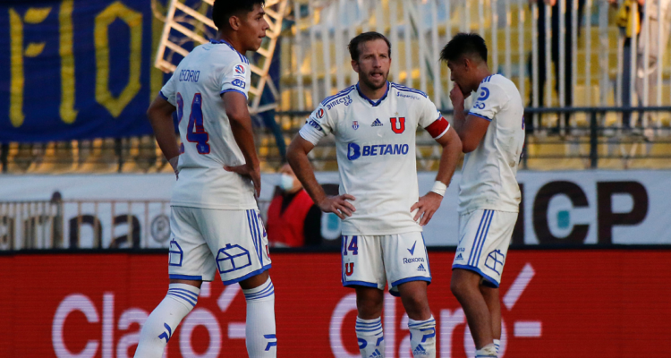 Universidad de Chile en la derrota frente a Everton en Viña del Mard