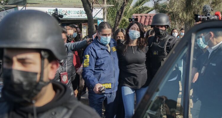 PDI detuvo a pareja de hombre abatido tras enfrentamiento a tiros en Ñuñoa