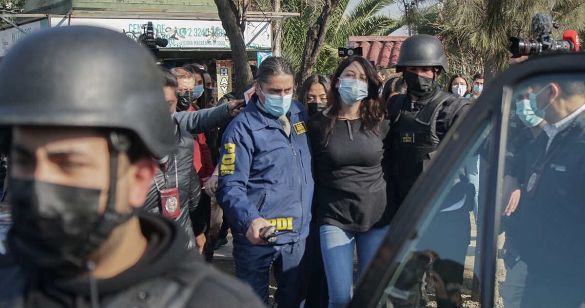 PDI detuvo a pareja de hombre abatido tras enfrentamiento a tiros en Ñuñoa