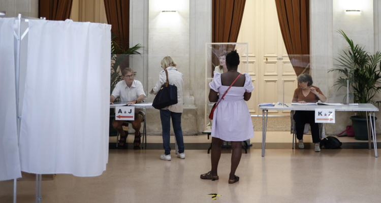 La abstención se toma la segunda vuelta legislativa en Francia
