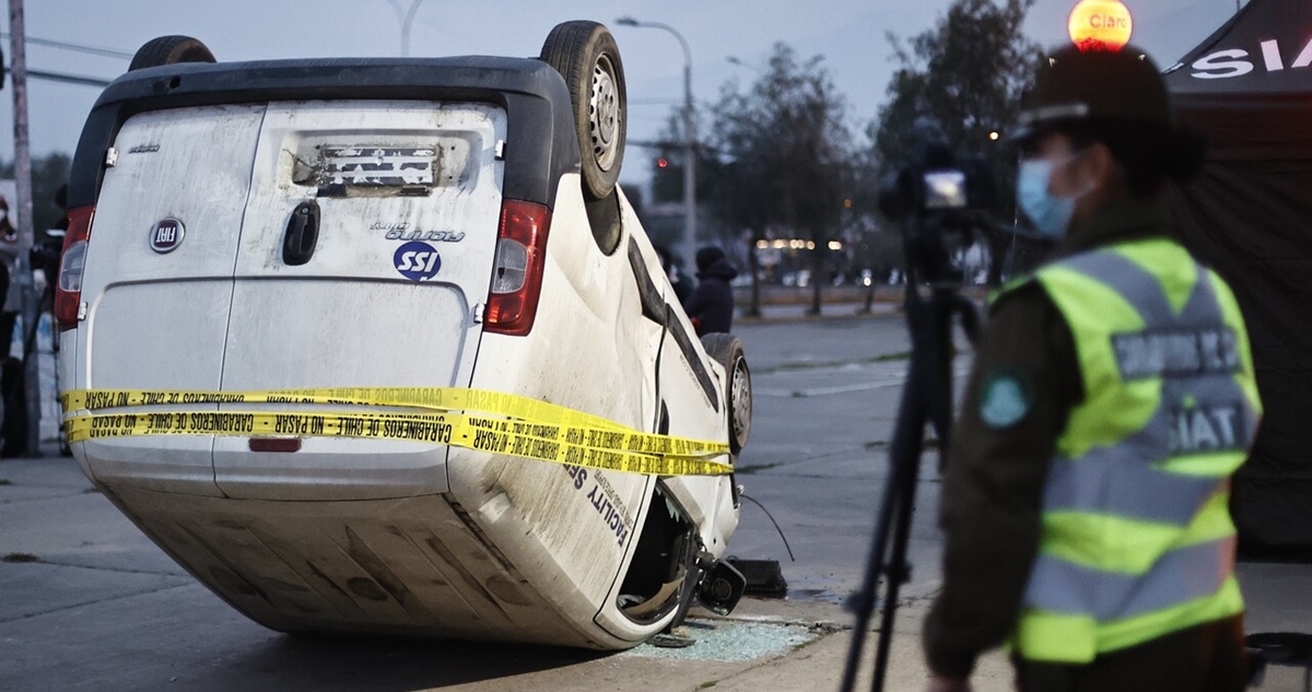 33 muertos en accidentes dejó fin de semana con “sándiwch”: 418 mil autos salieron de la RM