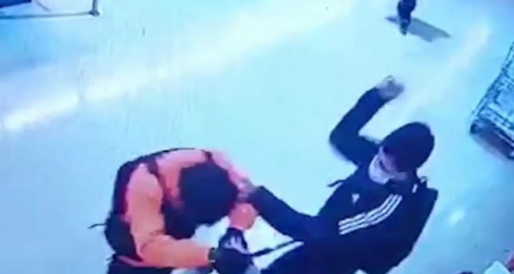 guardia golpeado supermercado Valdivia