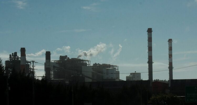 Alcalde de Puchuncaví por cierre de Ventanas