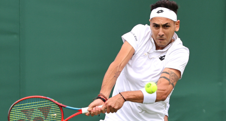 Alejandro Tabilo se despidió de Wimbledon en segunda ronda.